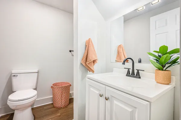 $649,900 | 415 West Walnut Street, Kalamazoo, MI 49007