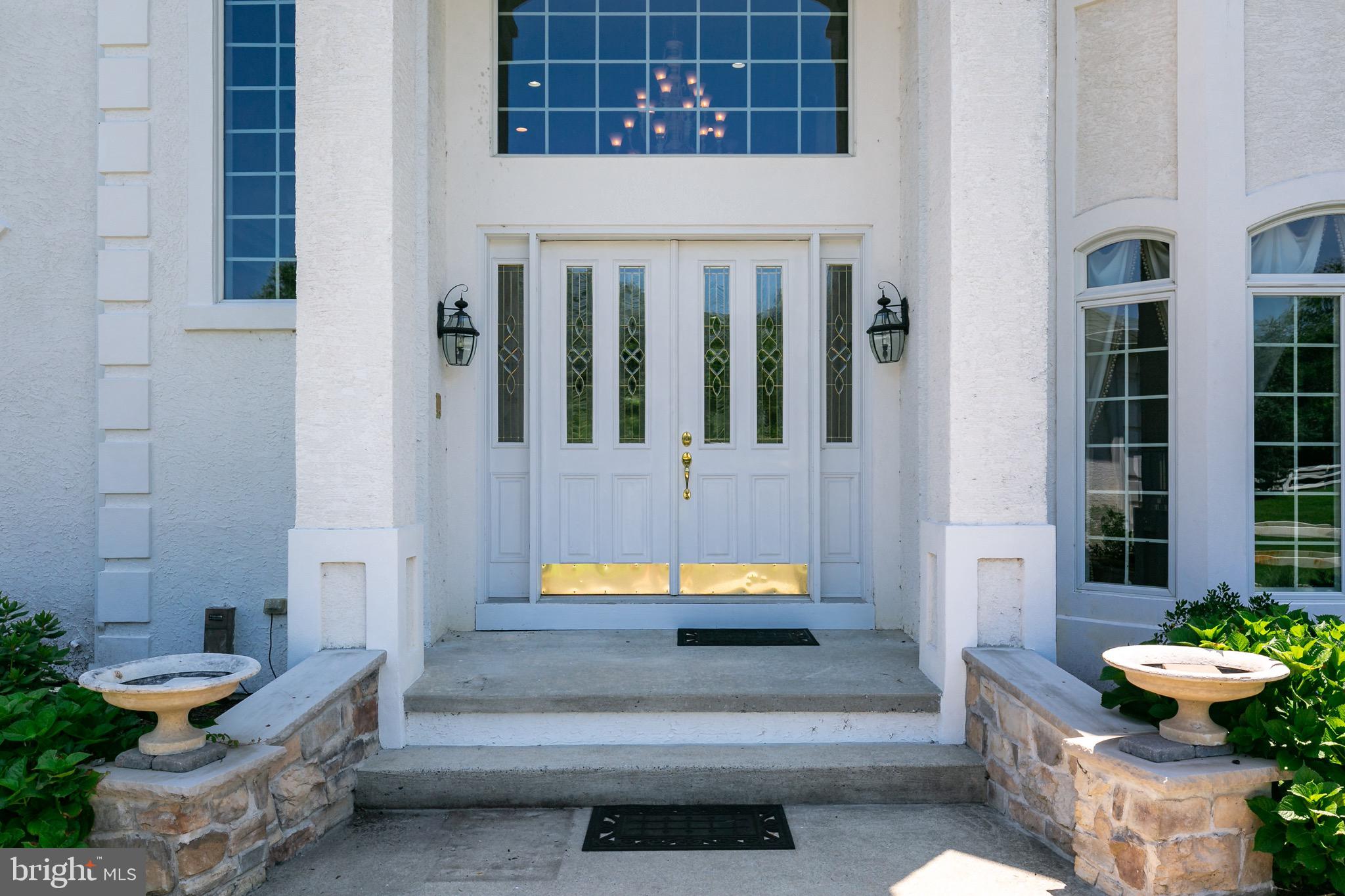 700 McElwee Road Moorestown, NJ 08057 - Photo 3 of 57 front entrance way