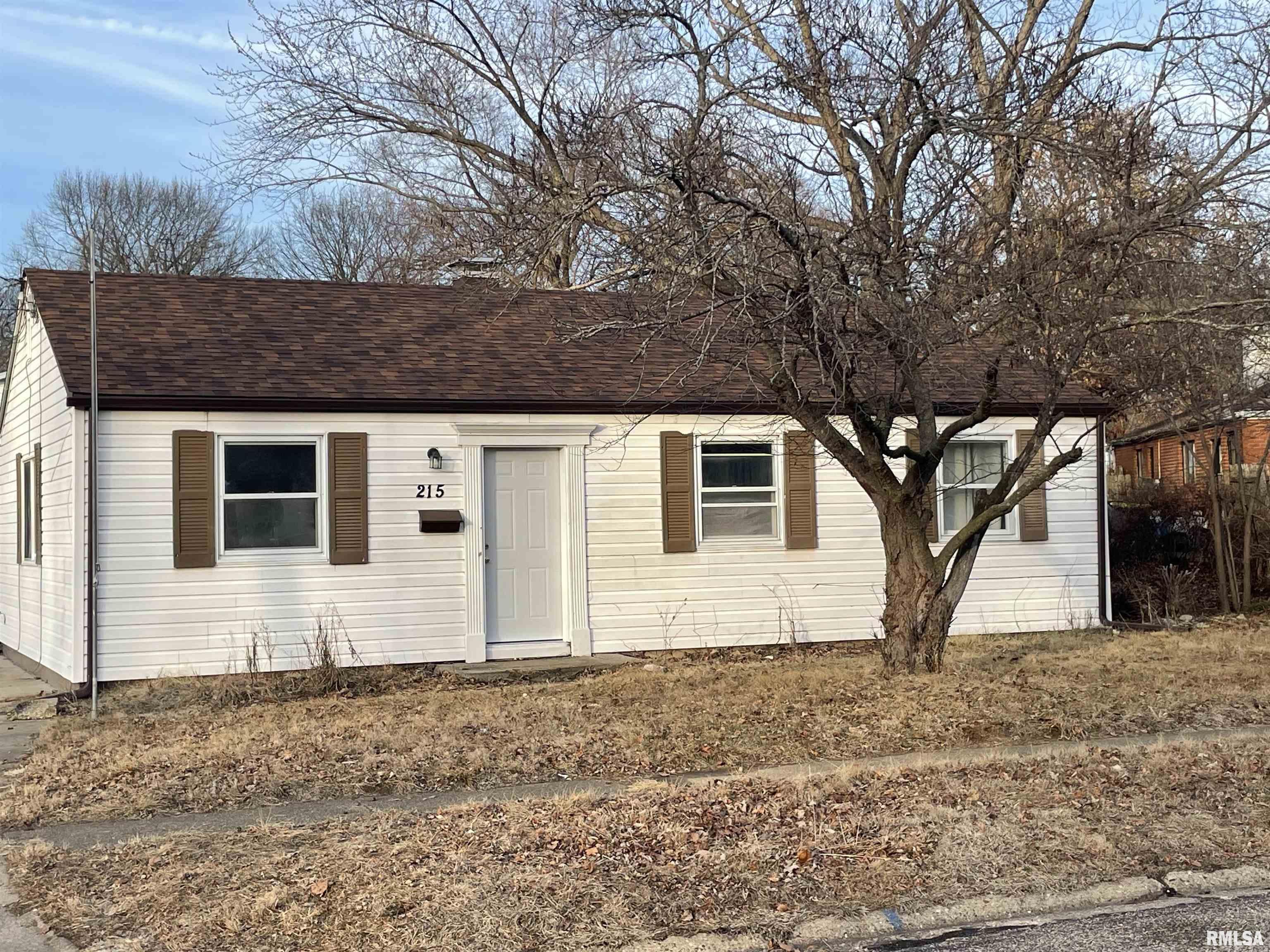 215 Craig Road Marquette Heights, IL 61554 - Photo 1 of 18 Gallery Image 1
