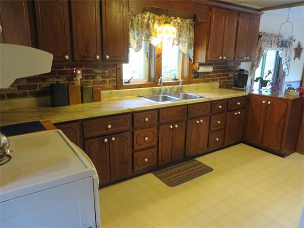 18 Mountain Road Erving, MA 01344 - Photo 7 of 19 Gallery Image 7
