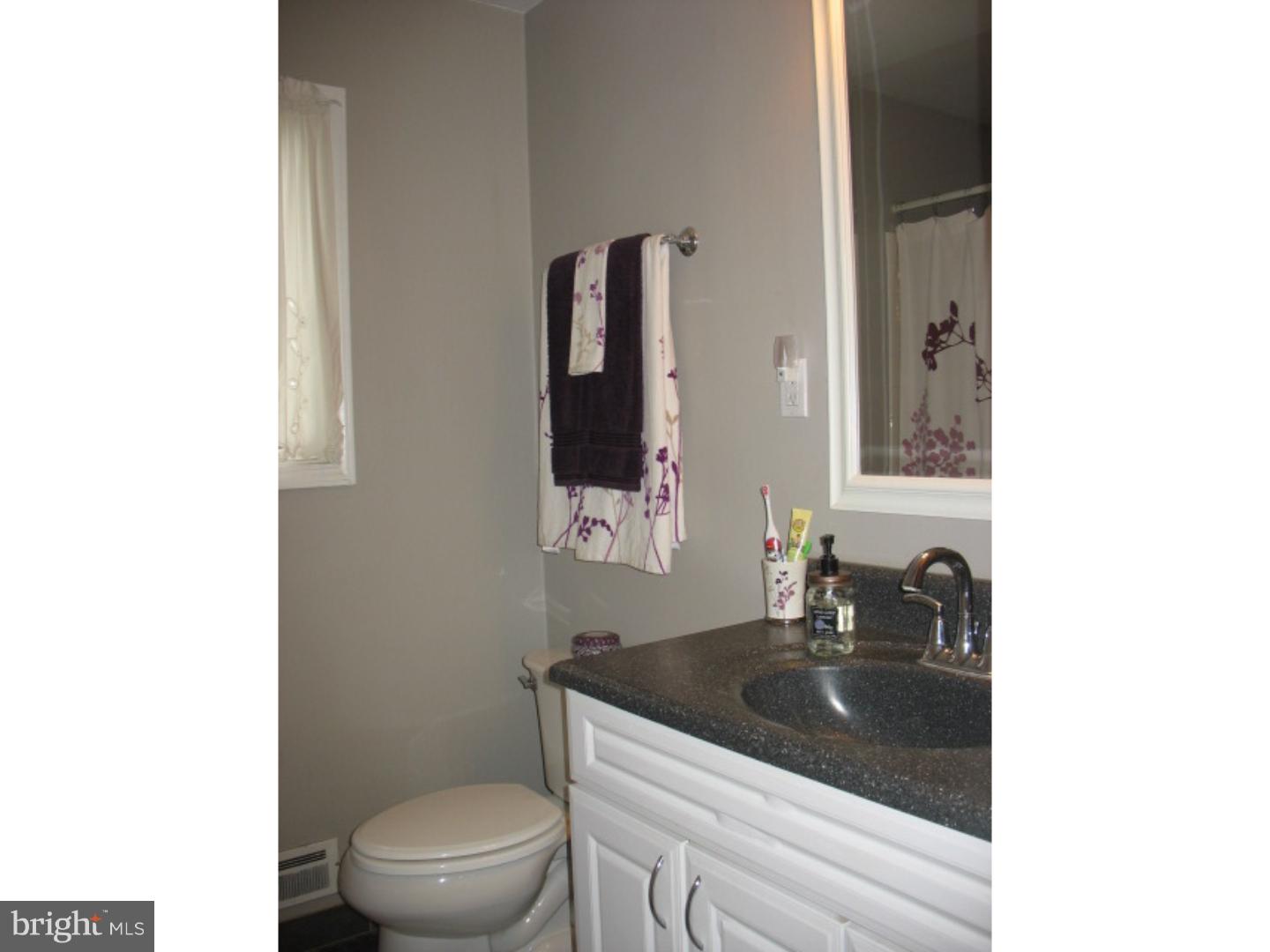 815 Garden Road Warminster, PA 18974 - Photo 16 of 23 Bathroom
