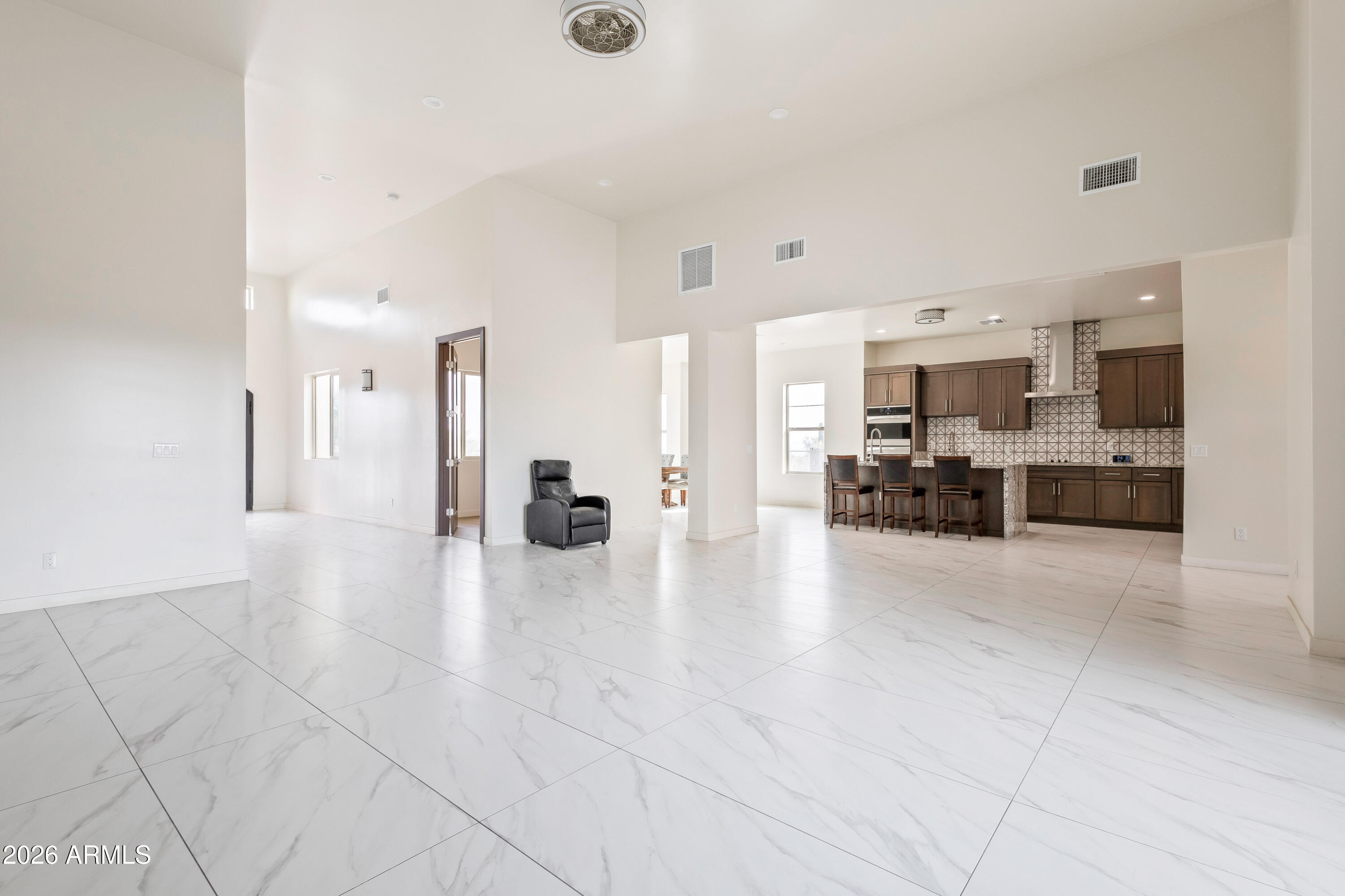 17021 Lowden Road Rio Verde, AZ 85263 - Photo 5 of 41 05