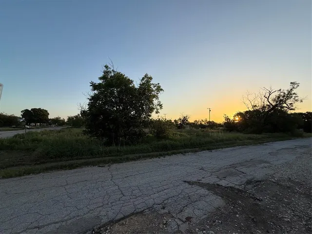 $7,000 | 1731 Ave H, Anson, TX 79501