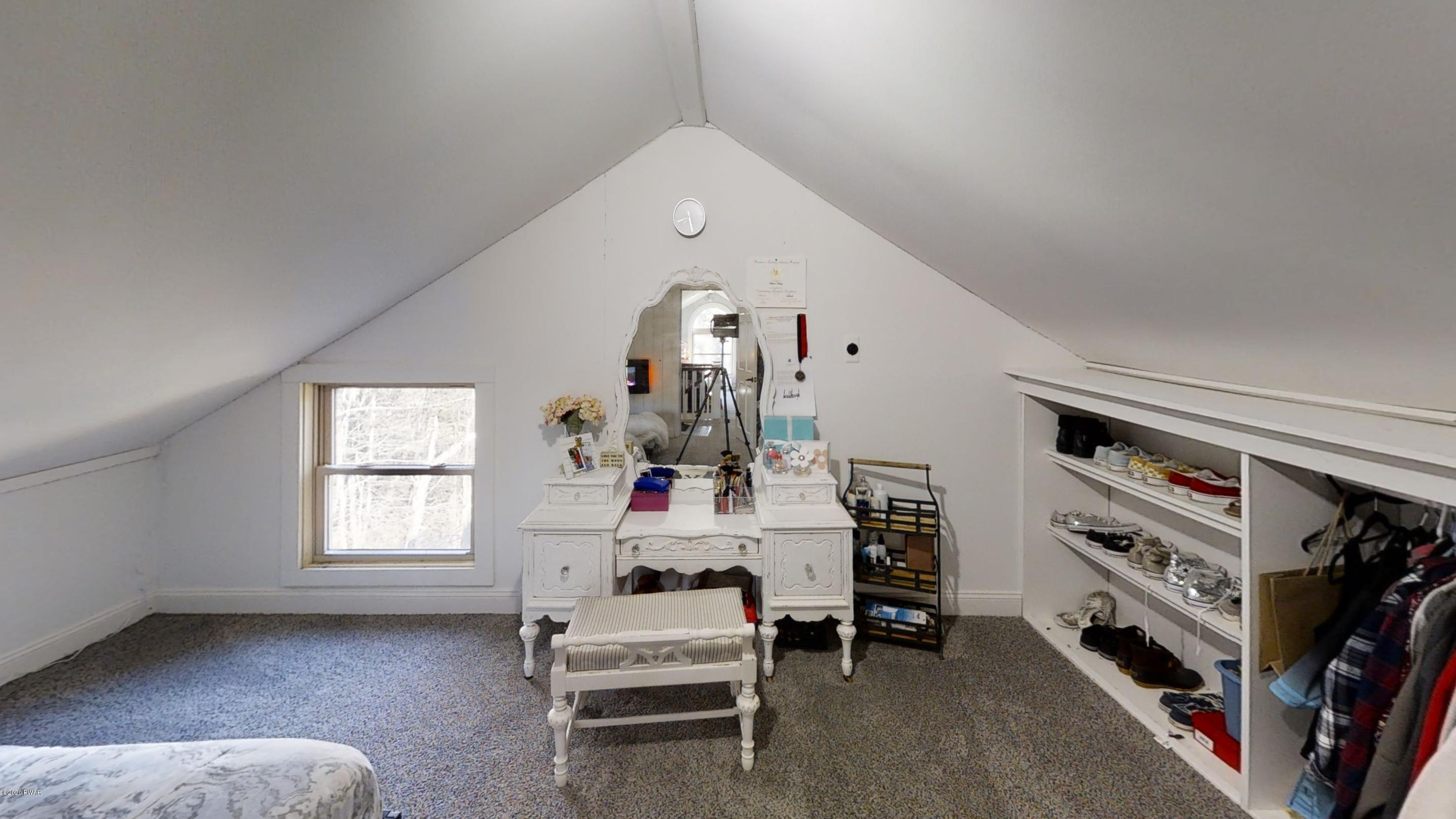 195 Schocopee Road Milford, PA 18337 - Photo 23 of 27 Playroom