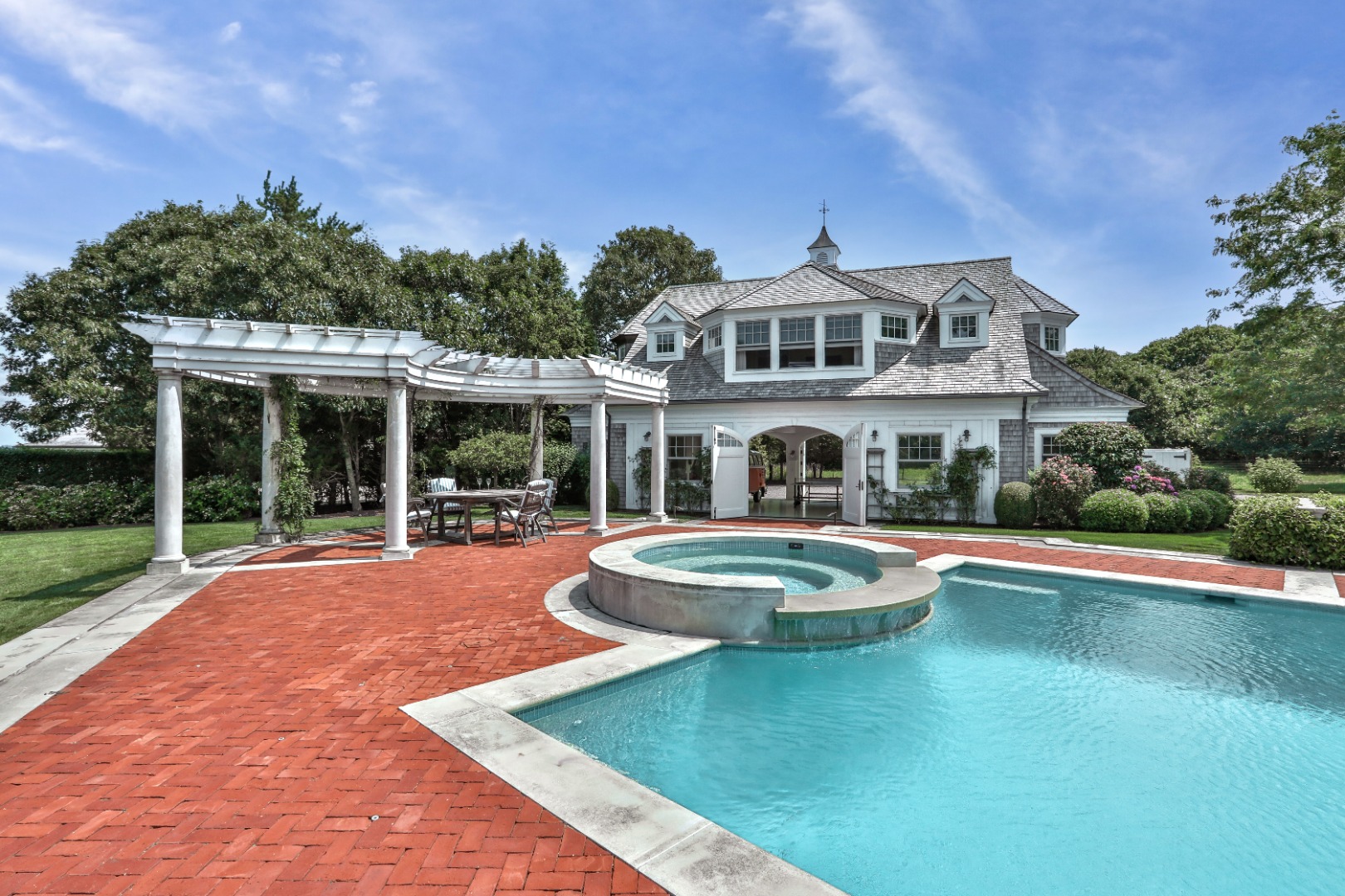 14 Cow Bay Road Edgartown, MA 02539 - Photo 8 of 37