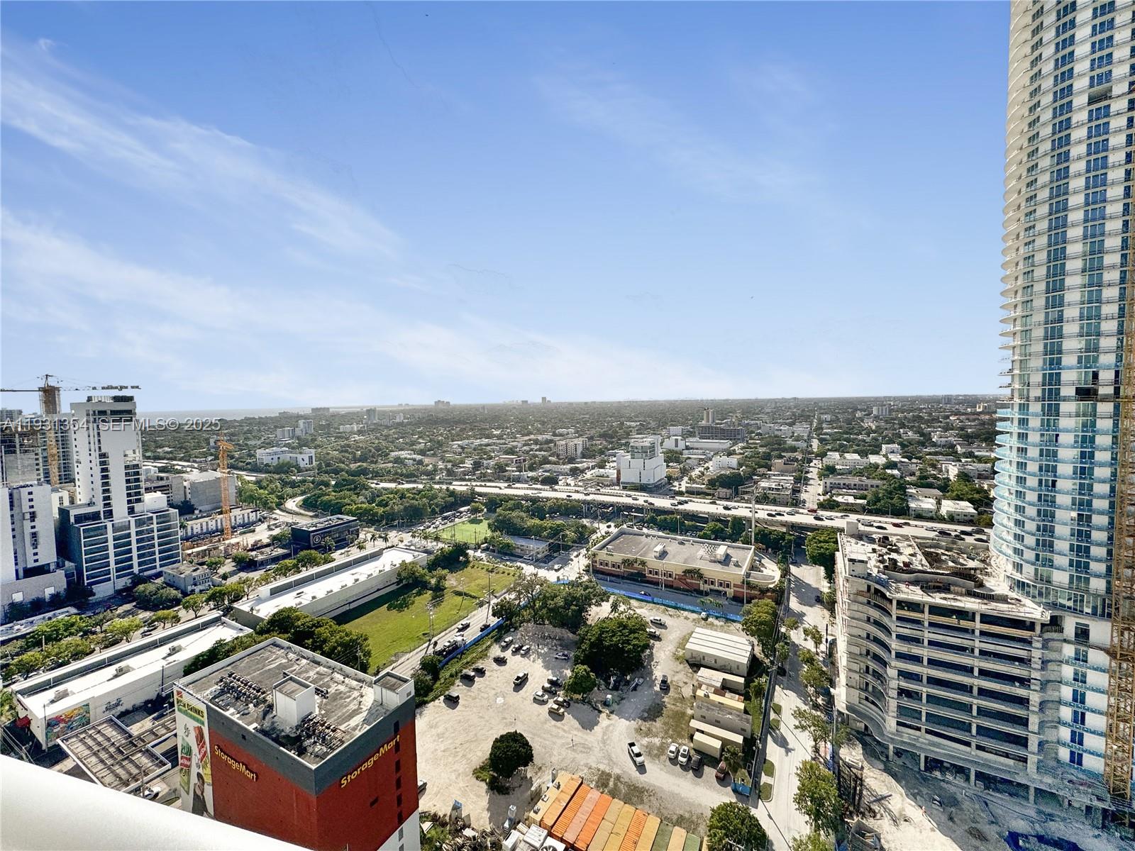 185 Southwest 7th Street, Unit 2701 Miami, FL 33130 - Photo 23 of 24 a view of a city
