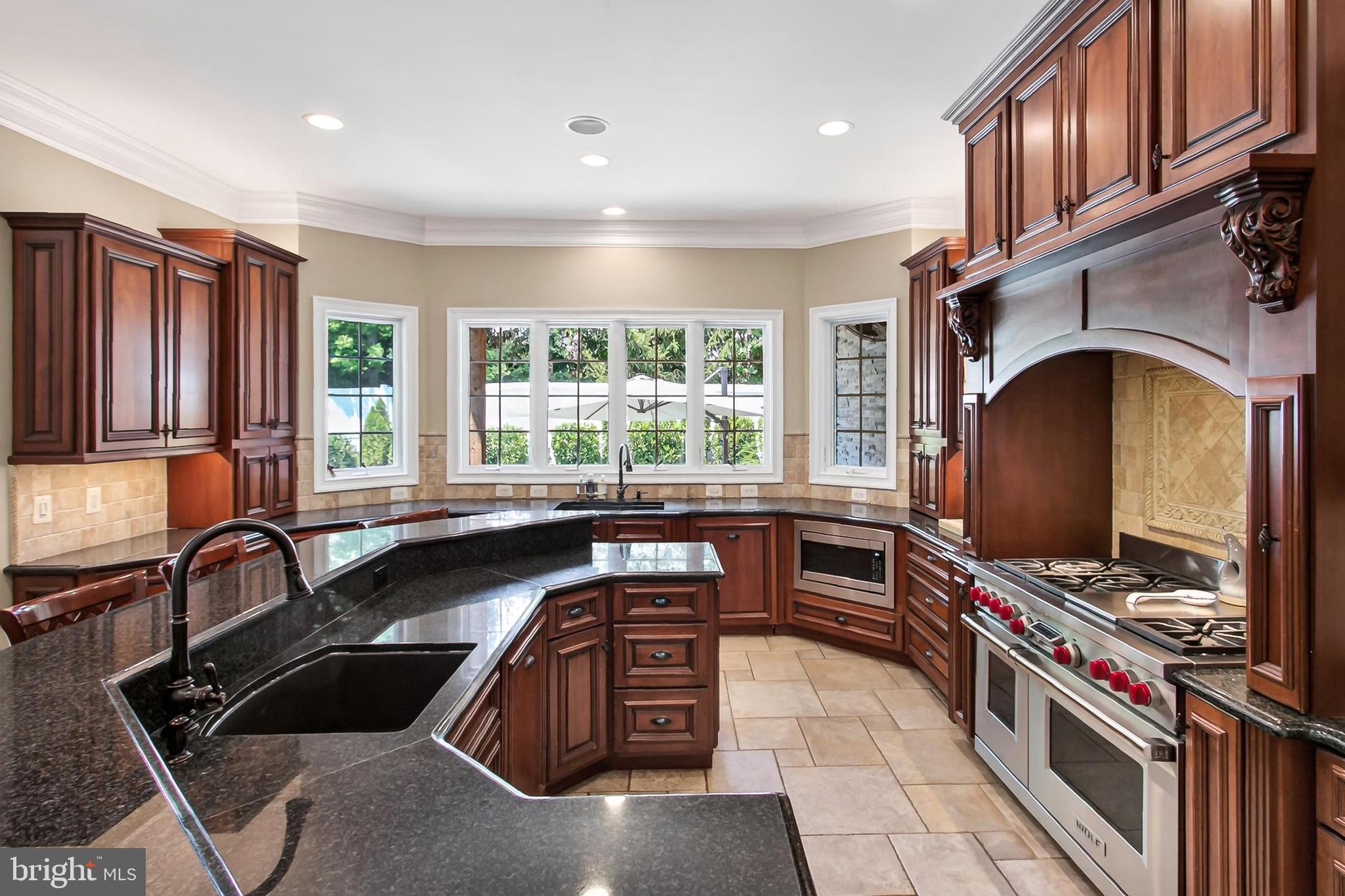 8836 Rommel Drive Lorton, VA 22079 - Photo 29 of 133 Dual Sinks Dual Dishwashers