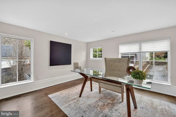 $3,499,000 | 4964 Eskridge Terrace Northwest, Washington, DC 20016