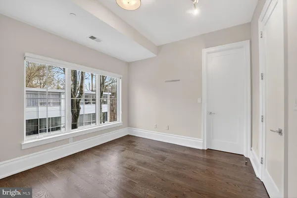 $3,499,000 | 4964 Eskridge Terrace Northwest, Washington, DC 20016
