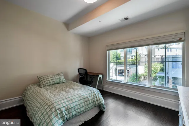 $3,650,000 | 4964 Eskridge Terrace Northwest, Washington, DC 20016