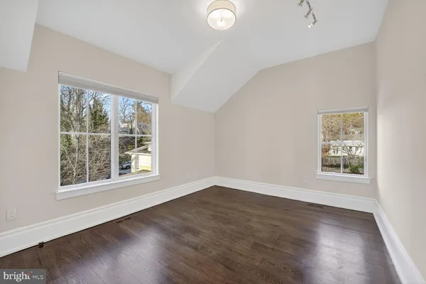 $3,499,000 | 4964 Eskridge Terrace Northwest, Washington, DC 20016