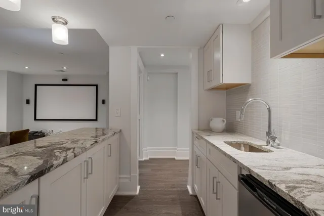 $3,650,000 | 4964 Eskridge Terrace Northwest, Washington, DC 20016