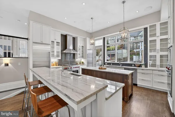 $3,499,000 | 4964 Eskridge Terrace Northwest, Washington, DC 20016