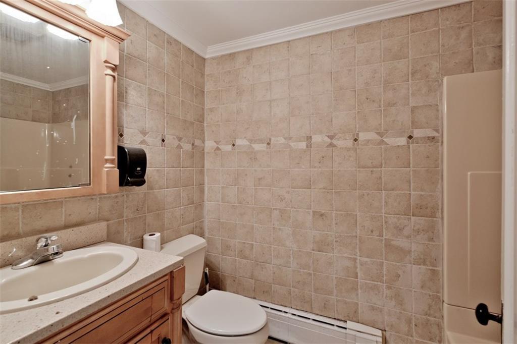 395 Gray Road Falmouth, ME 04105 - Photo 12 of 35 Photo