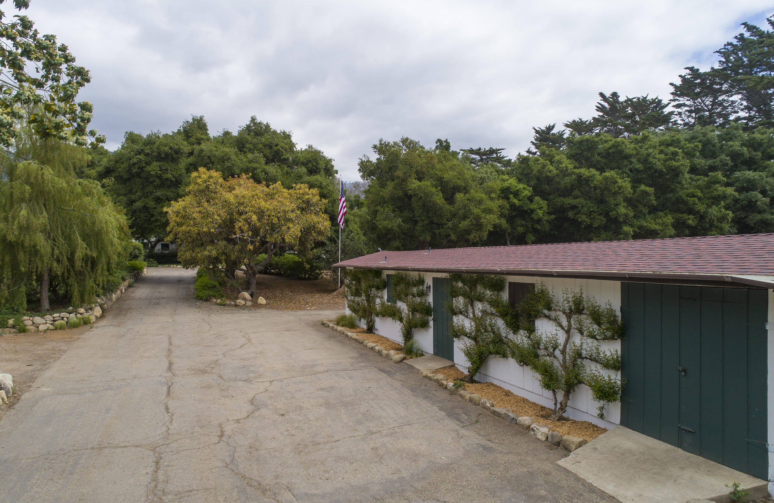 1690 San Leandro Lane Montecito, CA 93108 - Photo 32 of 36 1690 San Leandro_0019