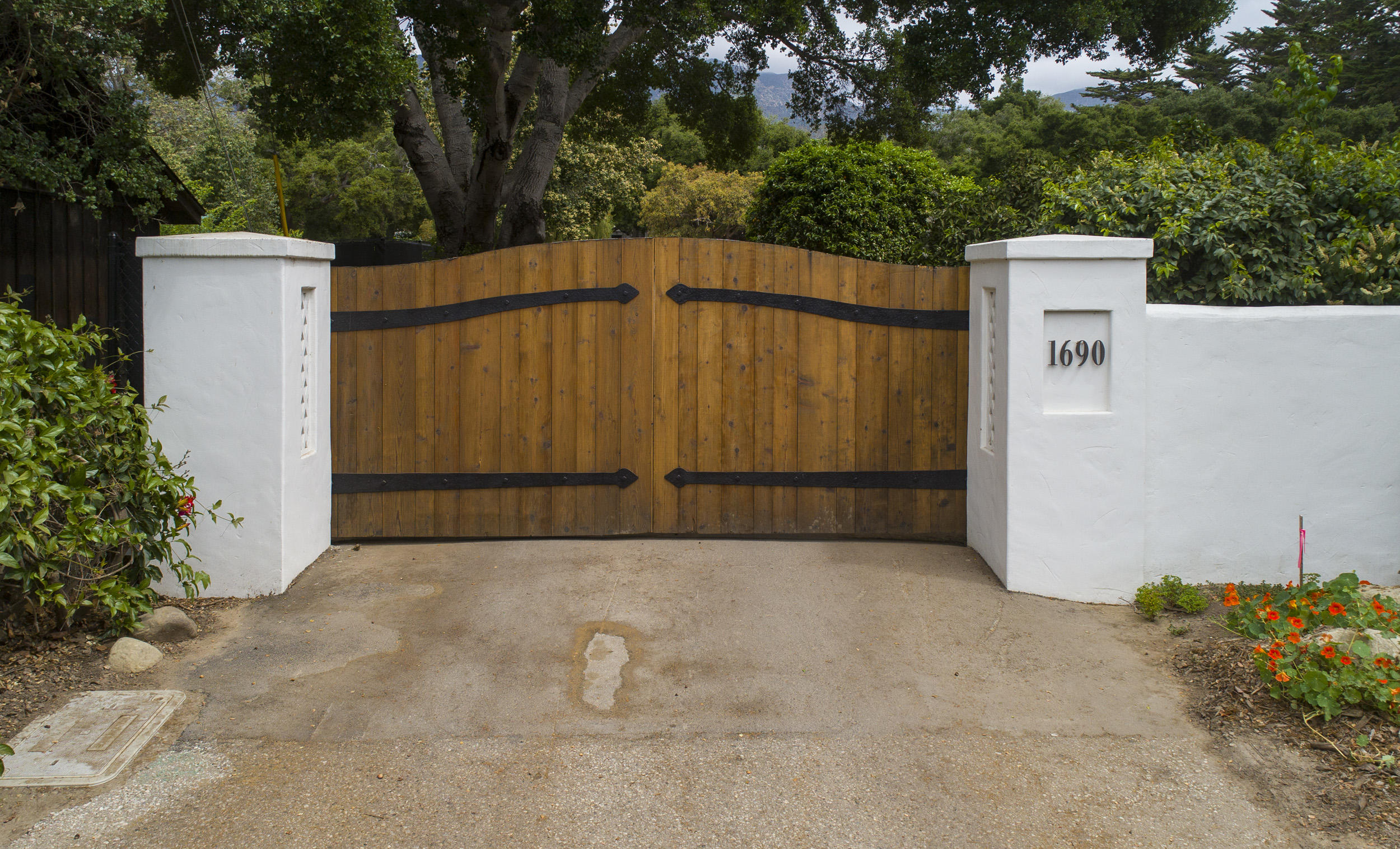 1690 San Leandro Lane Montecito, CA 93108 - Photo 35 of 36 1690 San Leandro_0002