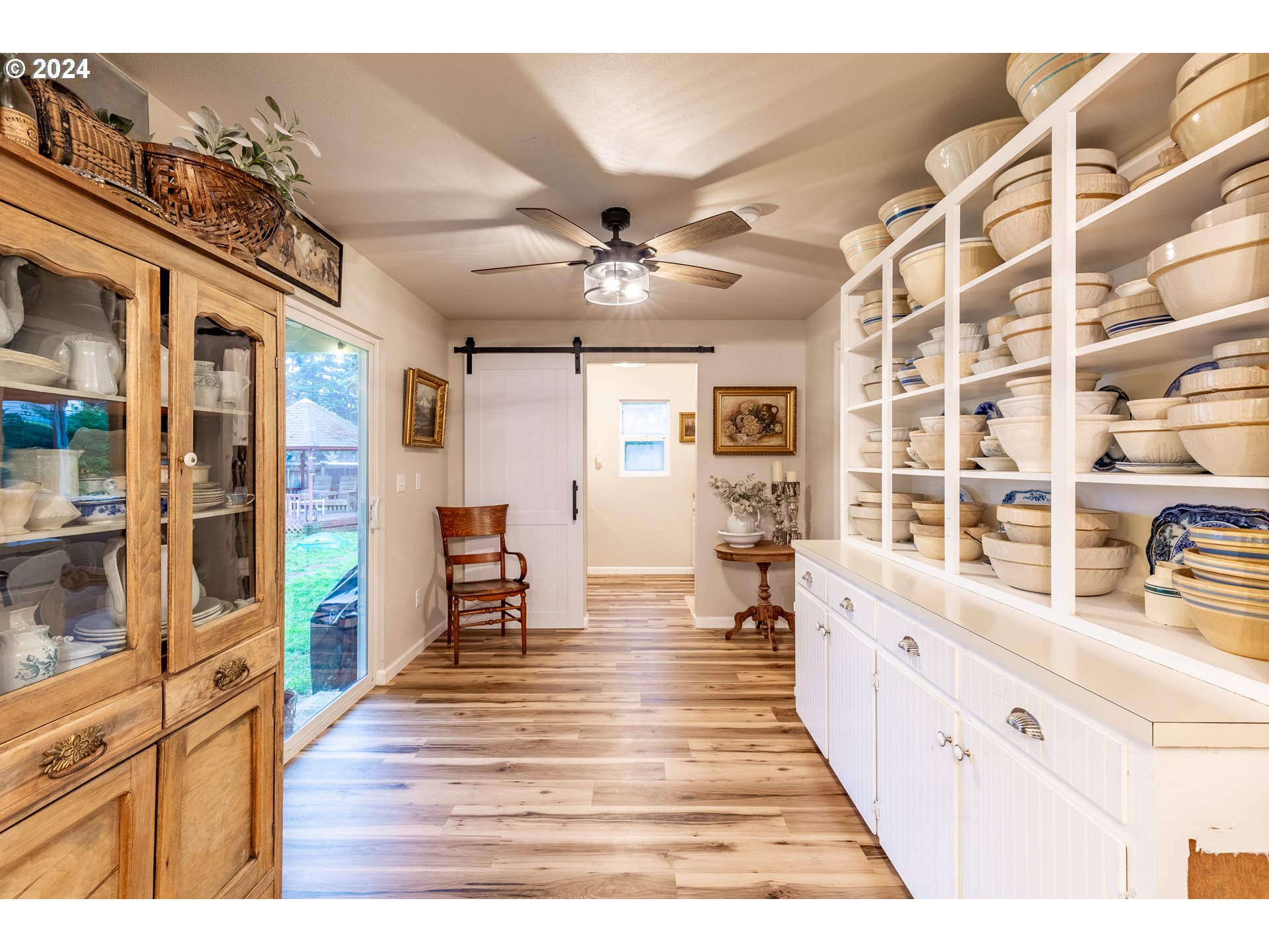 150 Walker Road Lebanon, OR 97355 - Photo 5 of 42 Gallery Image 5