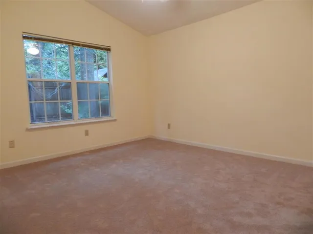 $1,750 | 3859 McFarlane Drive, Tallahassee, FL 32303