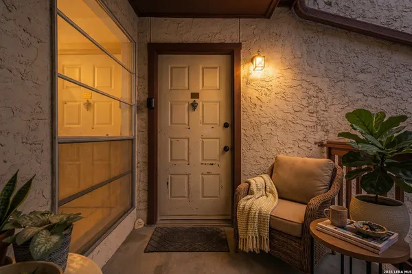 $110,000 | 10527 Perrin Beitel, Unit C211, San Antonio, TX 78217
