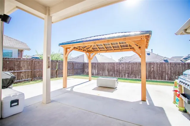 $2,150 | 821 San Madrid Trail, Fort Worth, TX 76052