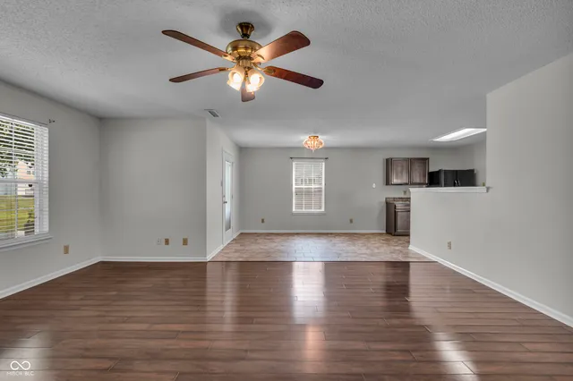 $2,450 | 10187 Hatherley Way, Fishers, IN 46037