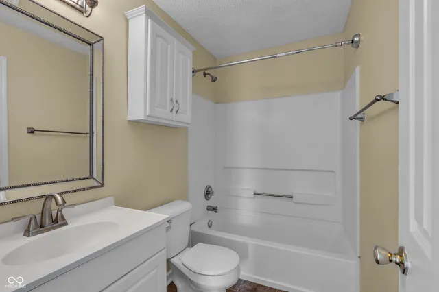 $2,450 | 10187 Hatherley Way, Fishers, IN 46037