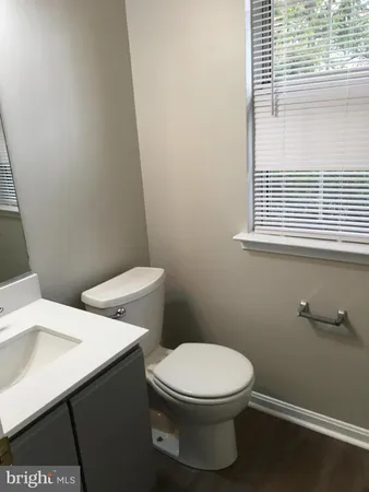 $2,500 | 6100 D Hoskins Hollow Circle, Unit D, Centreville, VA 20121