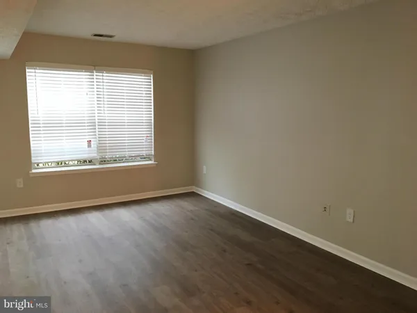 $2,500 | 6100 D Hoskins Hollow Circle, Unit D, Centreville, VA 20121