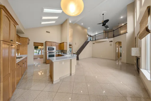 a view of a storage & utility room