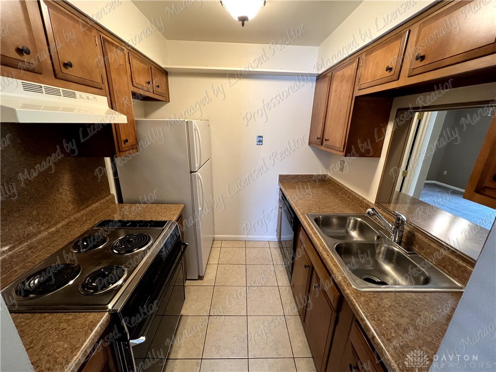 3109 East Stroop Road Kettering, OH 45440 - Photo 7 of 22