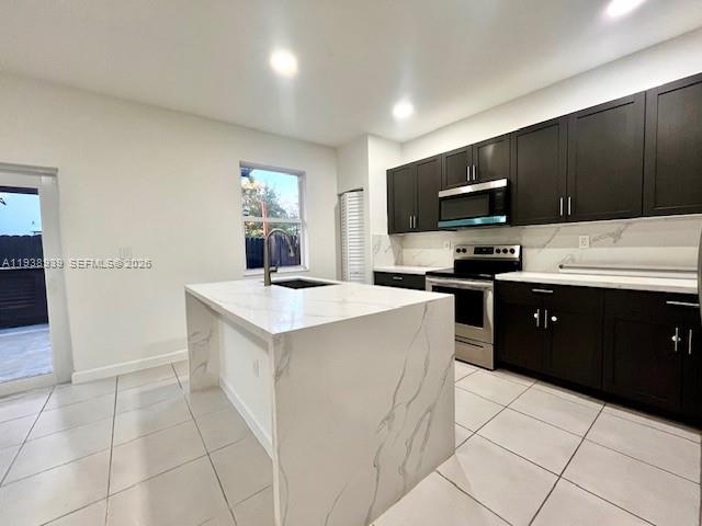 2653 Southeast 13th Court Homestead, FL 33035 - Photo 18 of 24