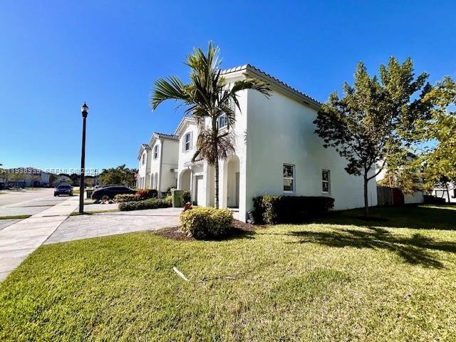 2653 Southeast 13th Court Homestead, FL 33035 - Photo 3 of 24