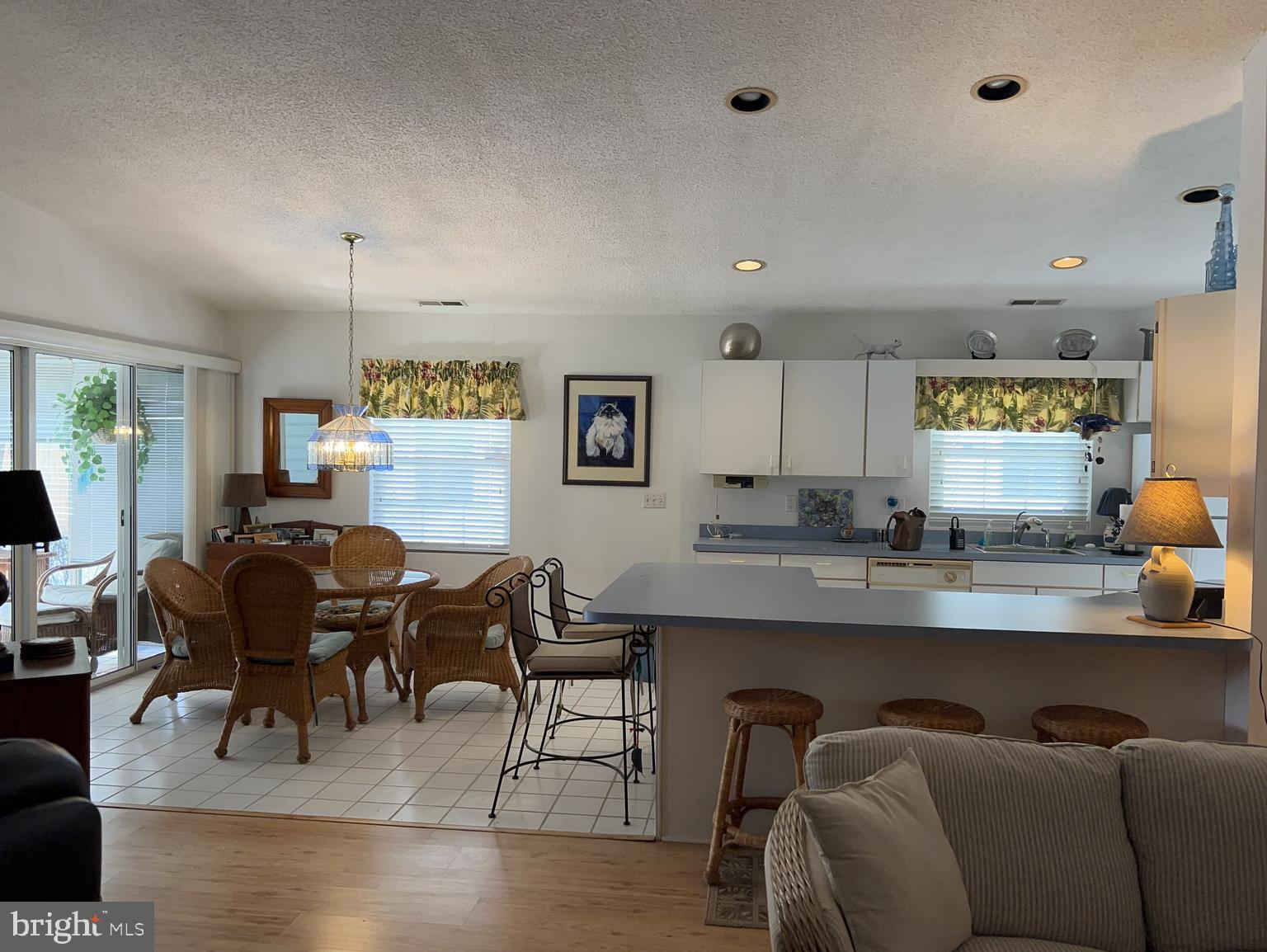 9821 Keyser Point Road, Unit 4B2 Ocean City, MD 21842 - Photo 4 of 7 Gallery Image 4