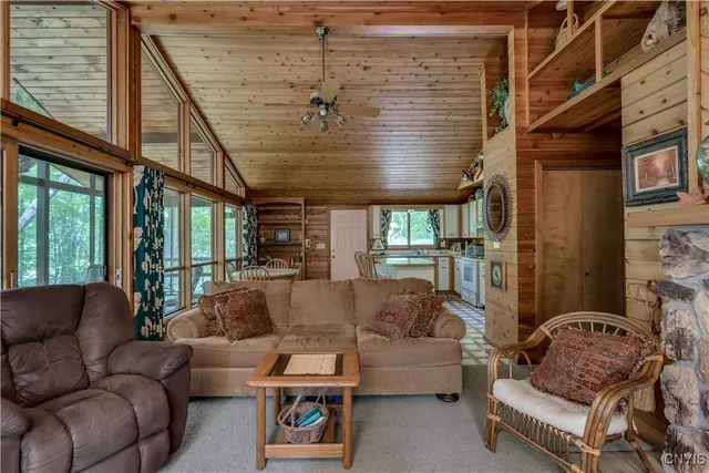 $386,000 | 22000 Club House Drive, Alexandria, NY 13640