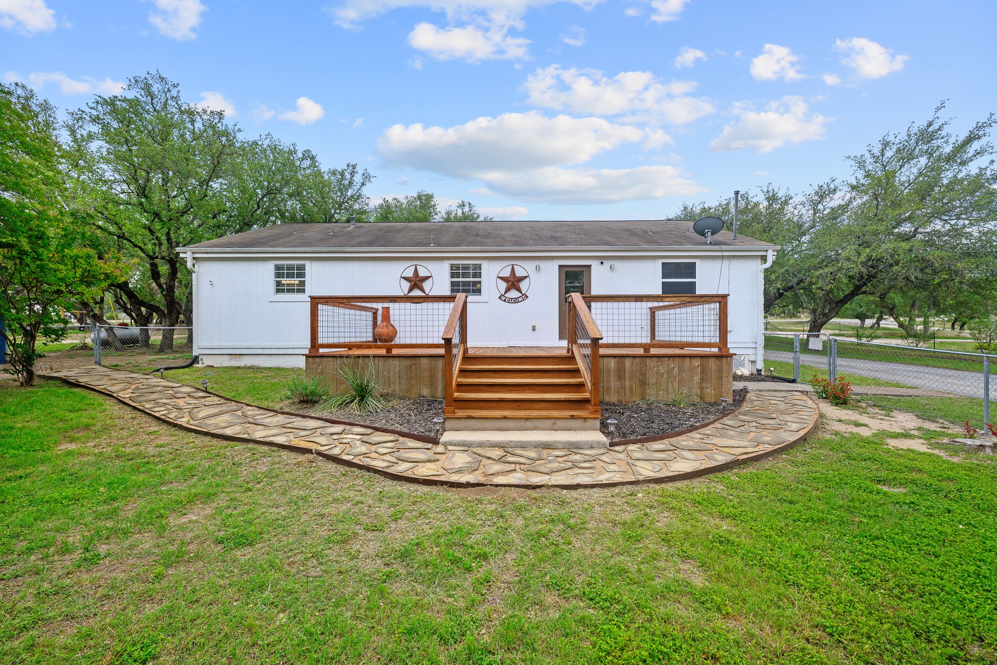 2110 Spring Valley Drive Dripping Springs, TX 78620 - Photo 34 of 40