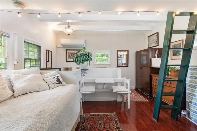 $1,400,000 | 74 3rd Street, Newport, RI 02840