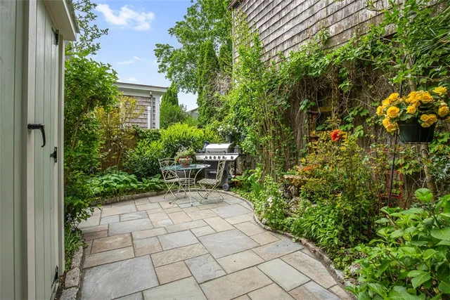 $1,400,000 | 74 3rd Street, Newport, RI 02840