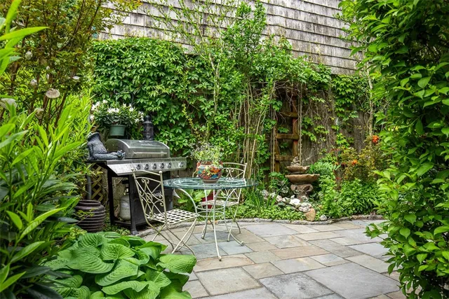 $1,400,000 | 74 3rd Street, Newport, RI 02840