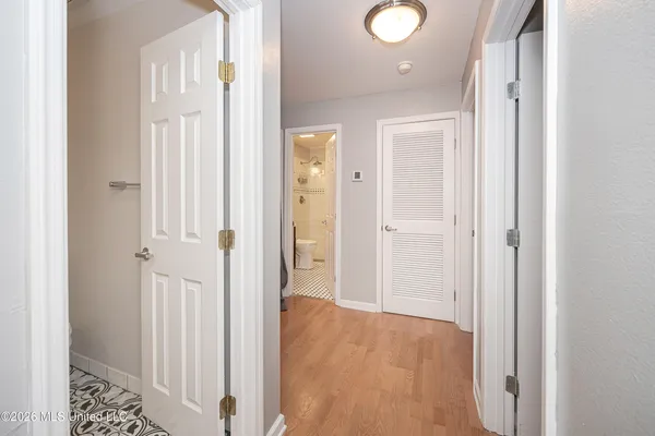 $2,000 | 2421 Beachview Drive, Unit G13, Ocean Springs, MS 39564
