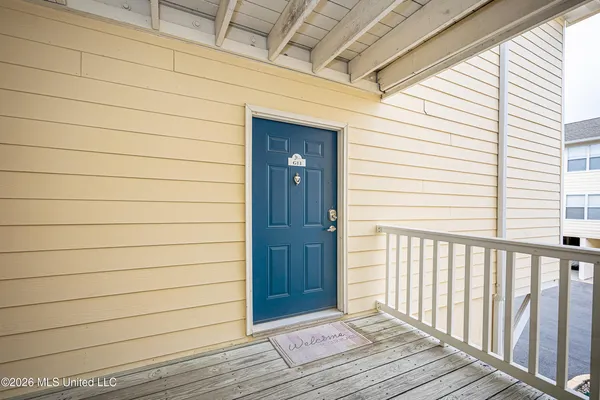 $2,000 | 2421 Beachview Drive, Unit G13, Ocean Springs, MS 39564