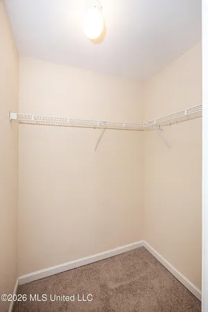 $2,000 | 2421 Beachview Drive, Unit G13, Ocean Springs, MS 39564