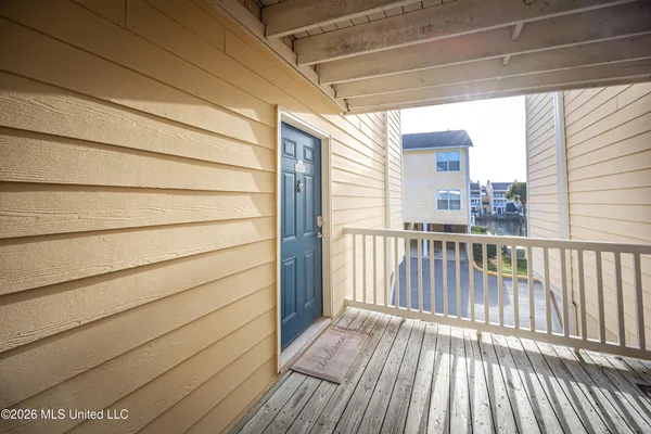 $2,000 | 2421 Beachview Drive, Unit G13, Ocean Springs, MS 39564