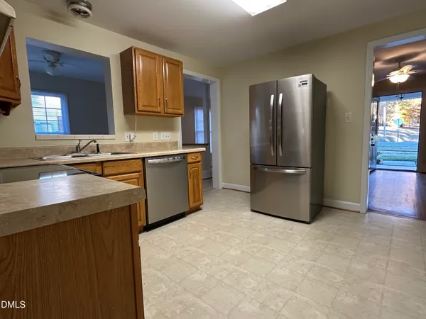 $1,495 | 203 North 9th Street, Mebane, NC 27302