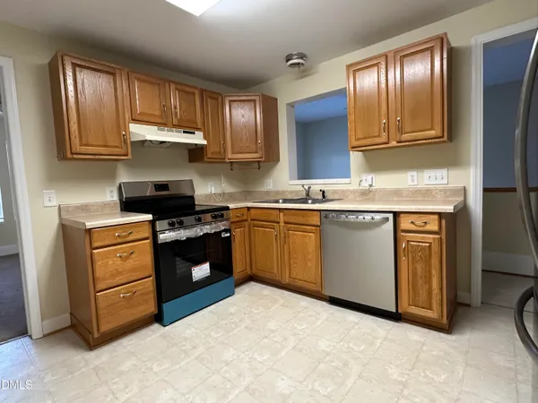 $1,495 | 203 North 9th Street, Mebane, NC 27302