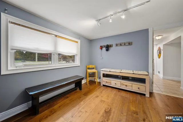 $825,000 | 407 Overbrook Road, Northvale, NJ 07647