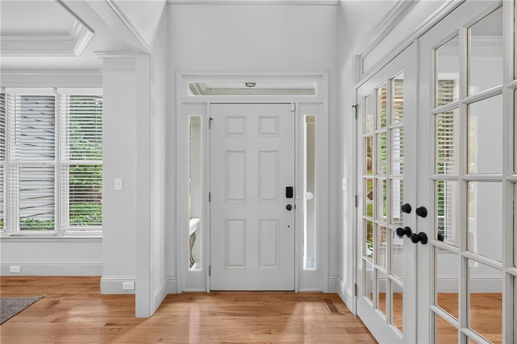 3762 Cherokee Trail Suwanee, GA 30024 - Photo 6 of 57