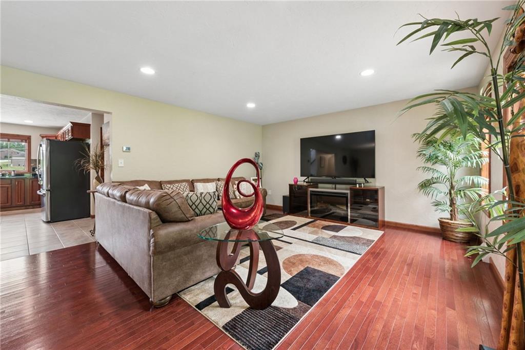 8409 Delaware Avenue Irwin, PA 15642 - Photo 13 of 36