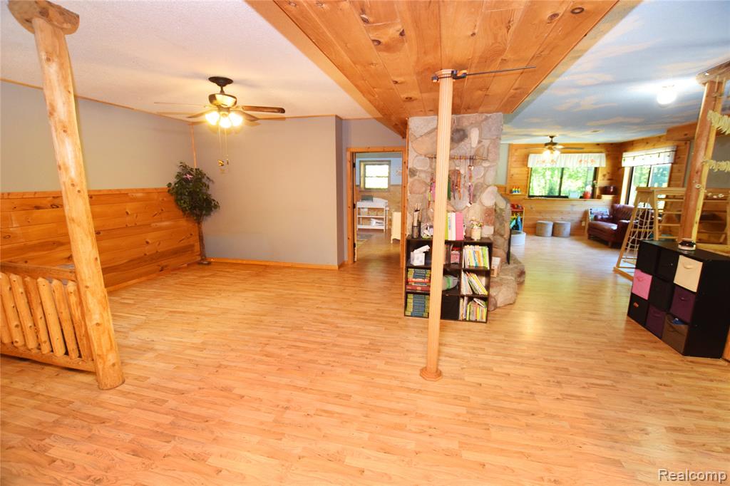 5298 Clear Lake Road North Branch, MI 48461 - Photo 13 of 44