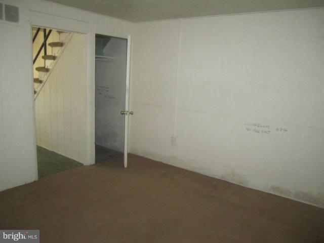 3197 Bero Road Halethorpe, MD 21227 - Photo 3 of 21 Living Room