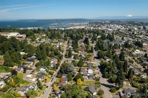 $645,000 | 3931 Friday Avenue, Everett, WA 98201